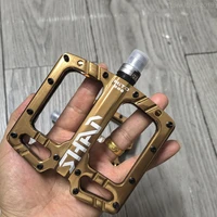 Nuevos pedales de bicicleta de montaña CNC aleación de aluminio pulido hueco plano 3 rodamientos pedales de bicicleta antideslizantes