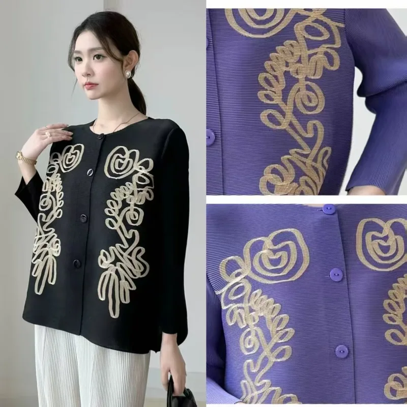 

Плиссированная рубашка Miyake, винтажная рубашка с вышивкой, осень 2025, однобортная, с длинными рукавами, нарядный свободный топ, стильная одежда больших размеров