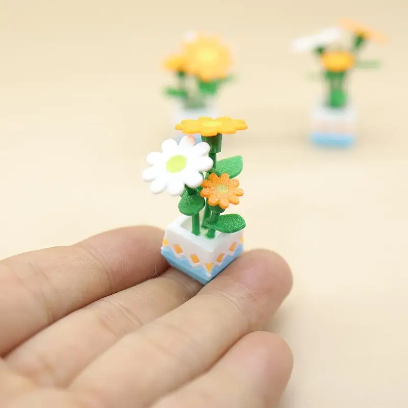 Mini Artificial Chrysanthemum Potted Model Dollhouse Micro Garden Plant Potted Ornament For Dollhouse Decor Sand Table Props