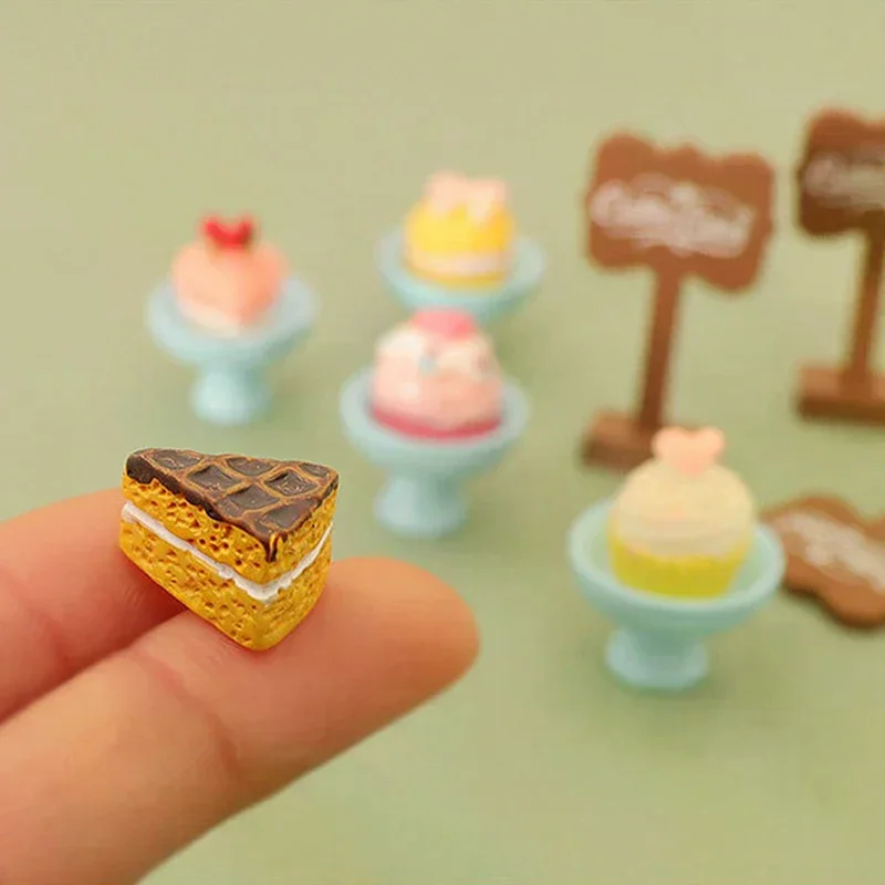 3Pcs/set Cute Miniature Food Toy Dollhouse Mini Dessert Pan Cake Stand Fruit Tray Model For Doll Kitchen Accessories