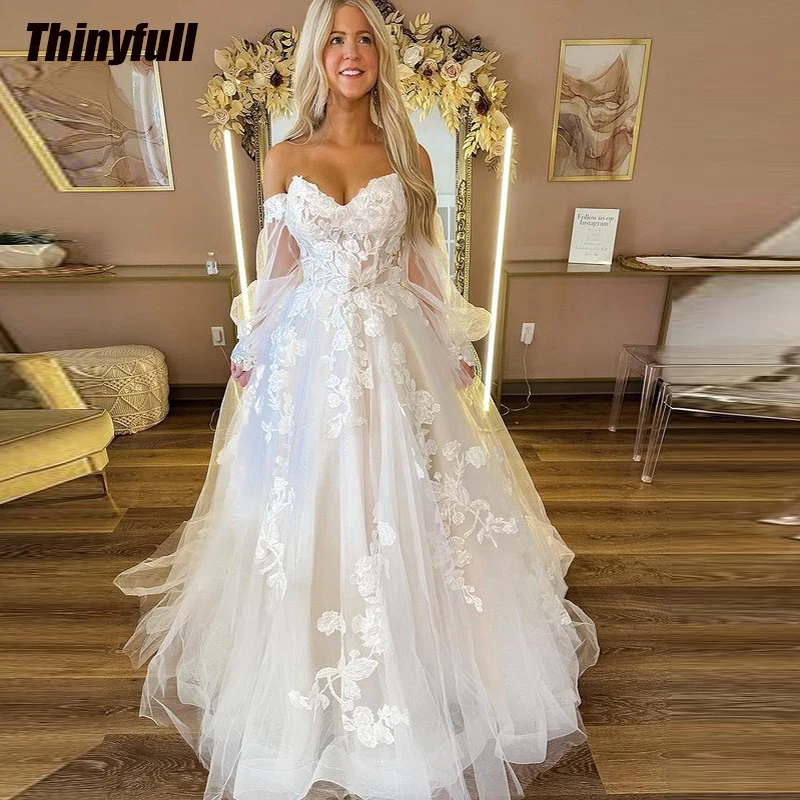 

Thinyfull A-line Off Shoulder Wedding Dress Long Sleeves Sweetheart Lace Appliques Wedding Dress Tulle Floor Length Bridal Gowns