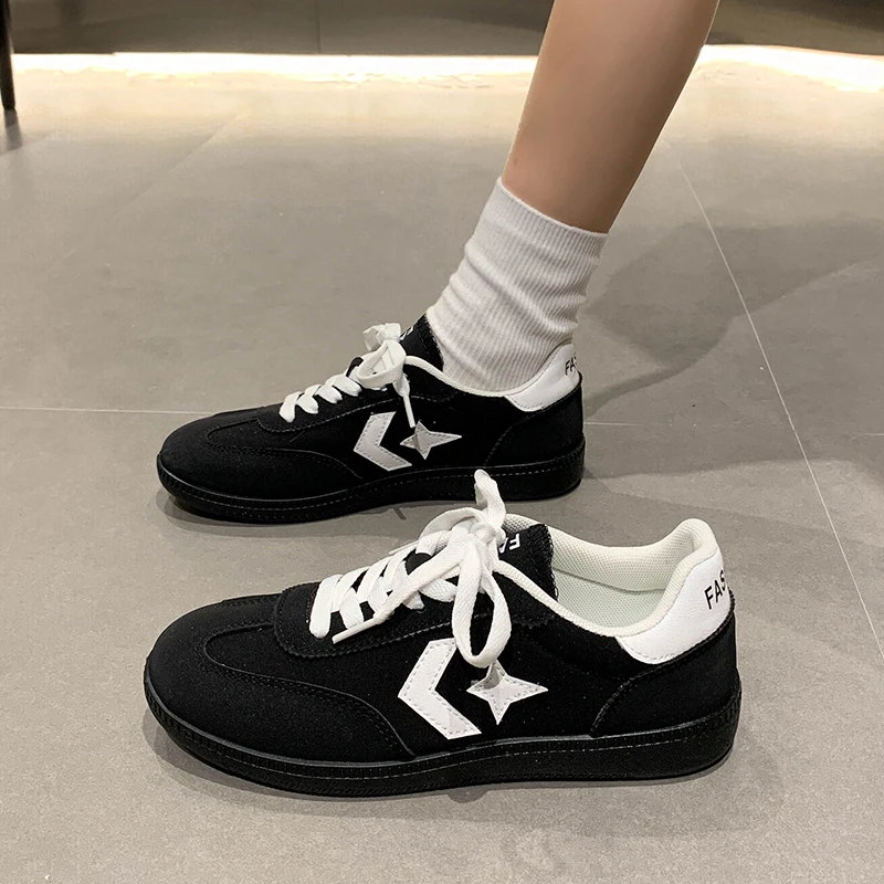 Couple Fashion Men Women Sneaker Suede Leather Shoes Women Casual Footwear Zapatillas Mujer Light Flat Shoes Ladies Plus Size 43