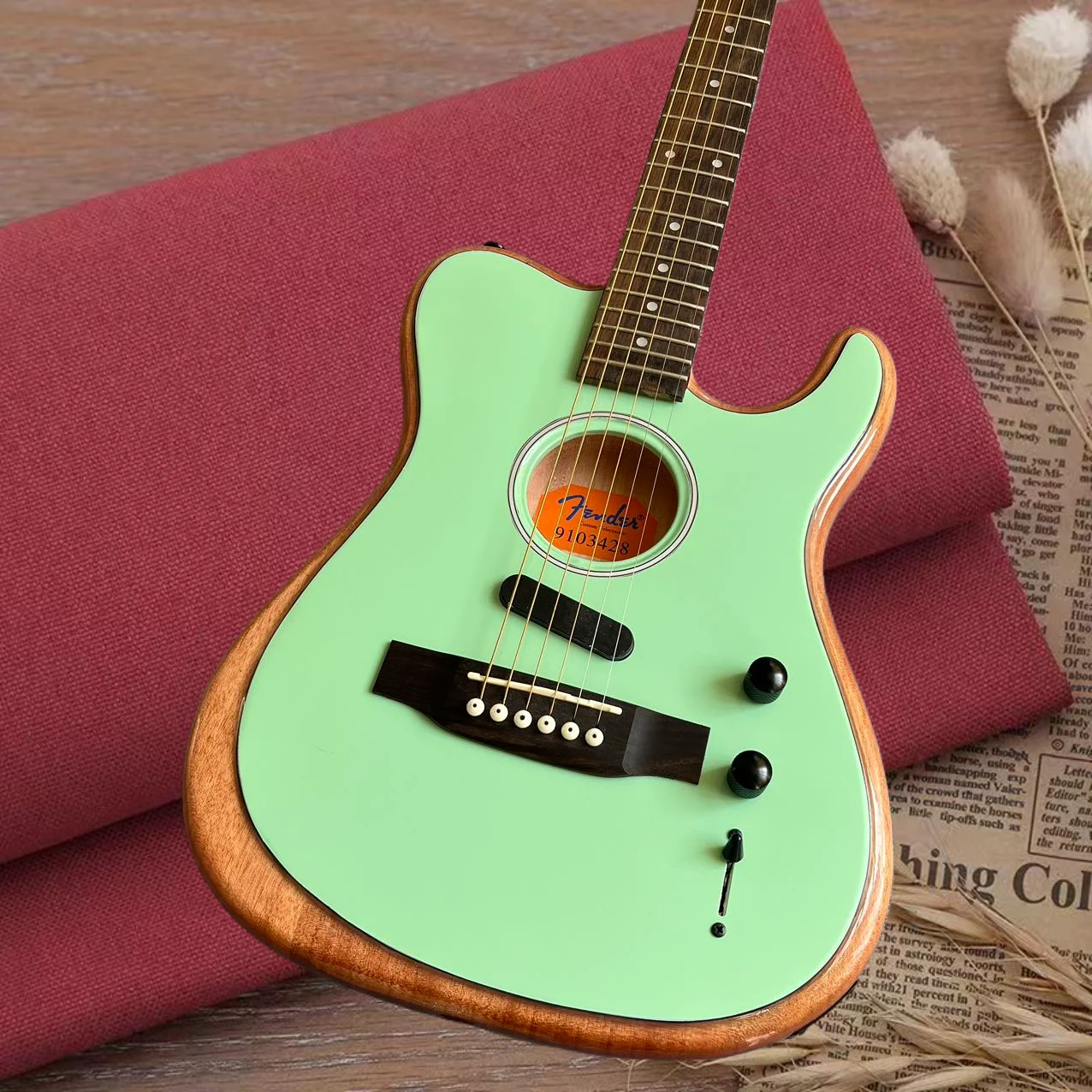 Electric guitar, factory customized, made of maple and peach blossom wood, silent guitar, in stock, fast and free shipping