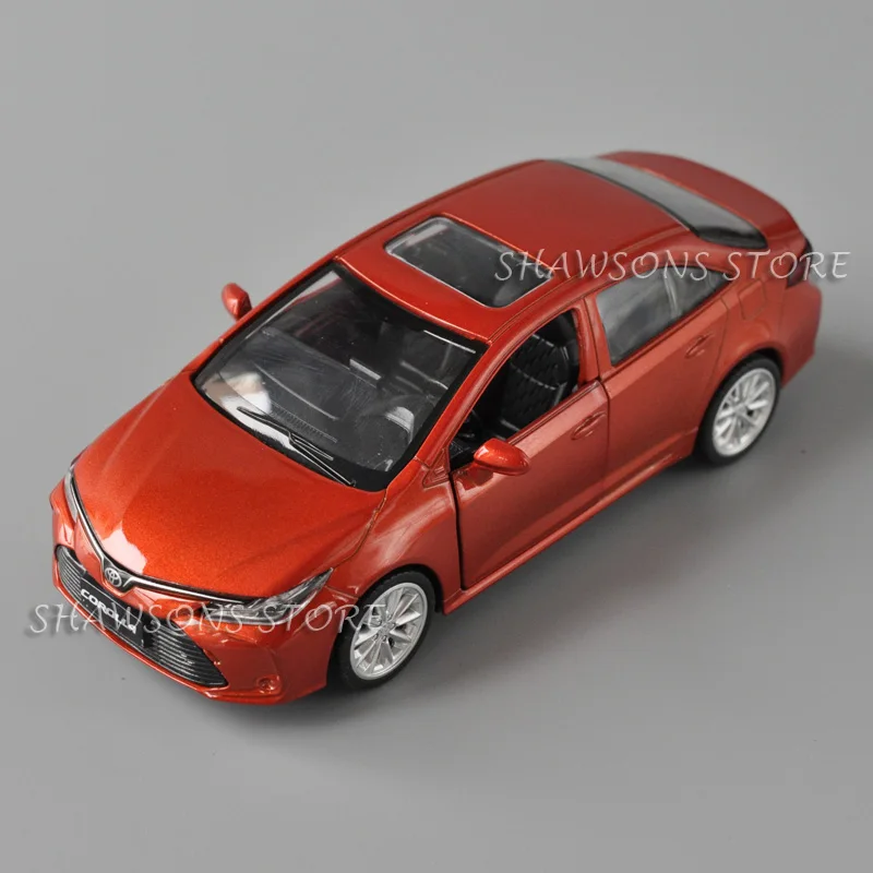 1:43 Scale Diecast Metal Model Car Toys Toyota Corolla Miniature Replica Pull Back Collection