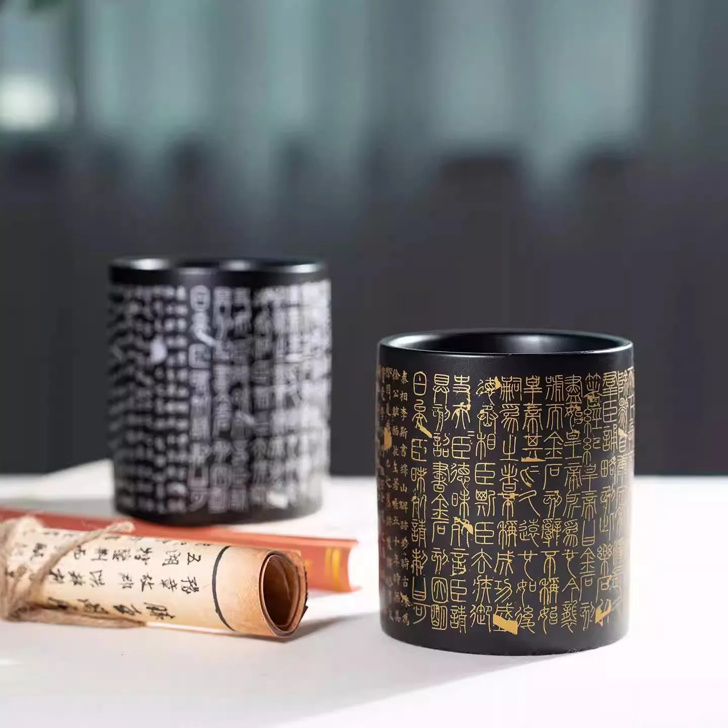 Chinese Style Ceramic Brush Holder Pot | Vintage Calligraphy Brush Pen Container | Desktop Organizer for Writing