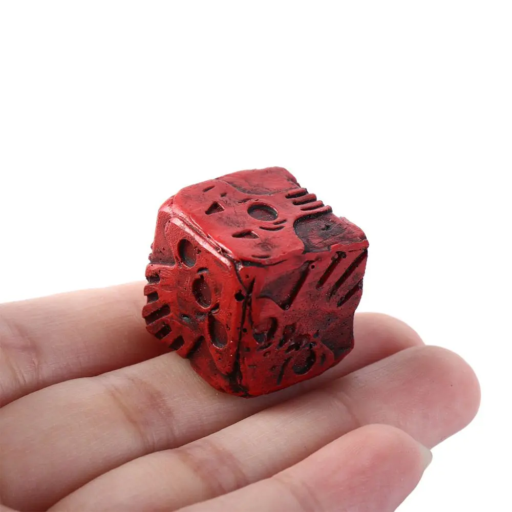 Durable Skull Dice Hand Carved Wear-Resistant Skeleton Cube Dice Resin Portable Zombie Apocalypse Dice Halloween