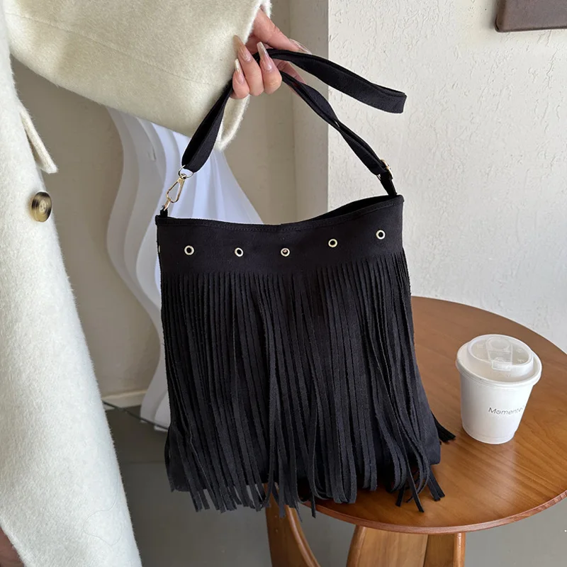 New Style Casual Tassel Crossbody Bags For Women, Large Capacity Shoulder Bag Designer Handbags For Ladies Daily Used