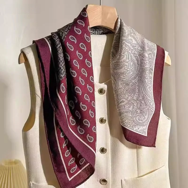 レトロウォールナット両面シルクウールスカーフ女性の春秋多用途クラシックスクエアショールスカーフネックウォーマーユニセックス