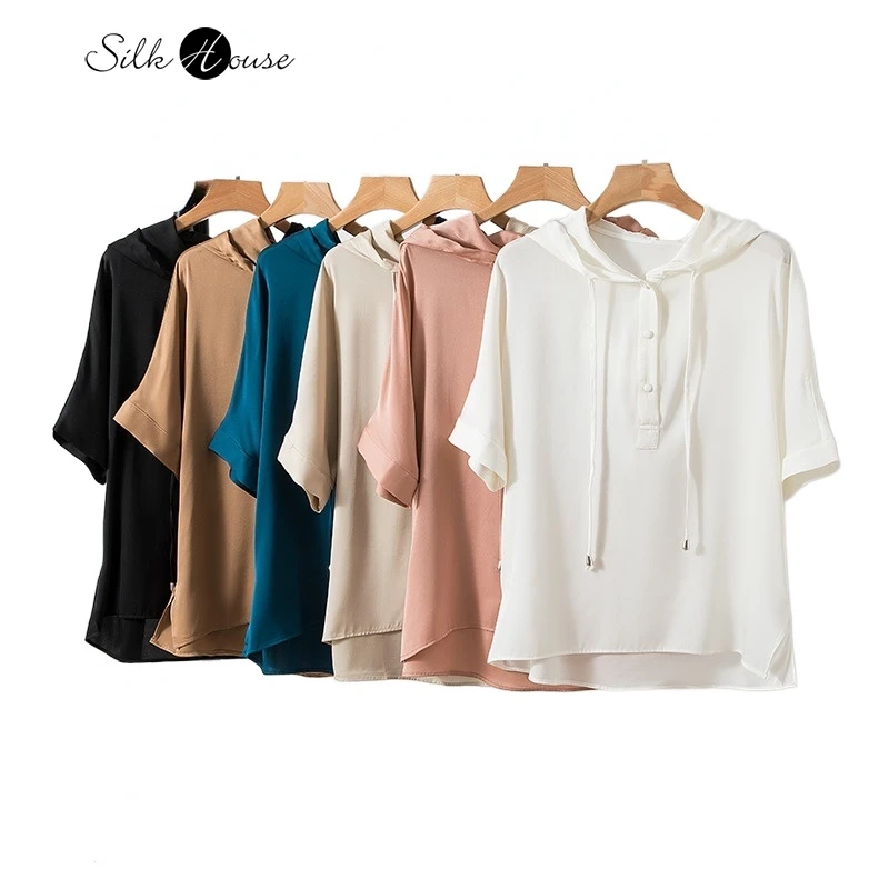 

2023 Women's Fashion Early Autumn New Silk Hooded Batwing Sleeve Loose Fashion Silk Elastic Double Qiao Satin Women's Pullover