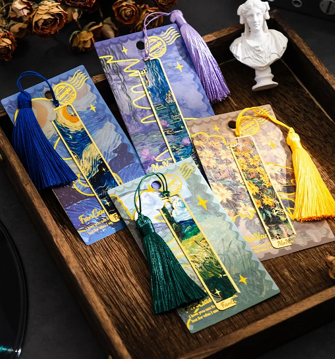 إشارة مرجعية معدنية للرسم الزيتي القديم - إشارة مرجعية طويلة بشرابة ذهبية مجوفة - هدية قرطاسية لمحبي الكتب والنوادي والكتاب