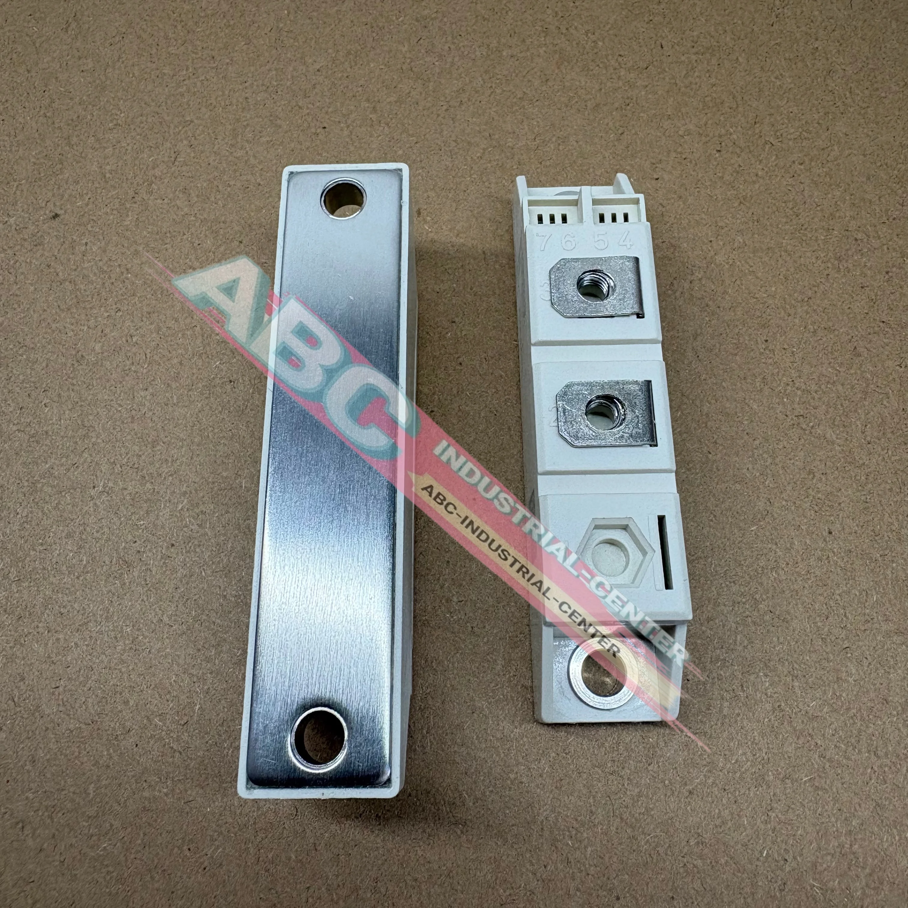 

Модуль IGBT SKVC 20A460C SKVC20A460C 100% НОВЫЙ