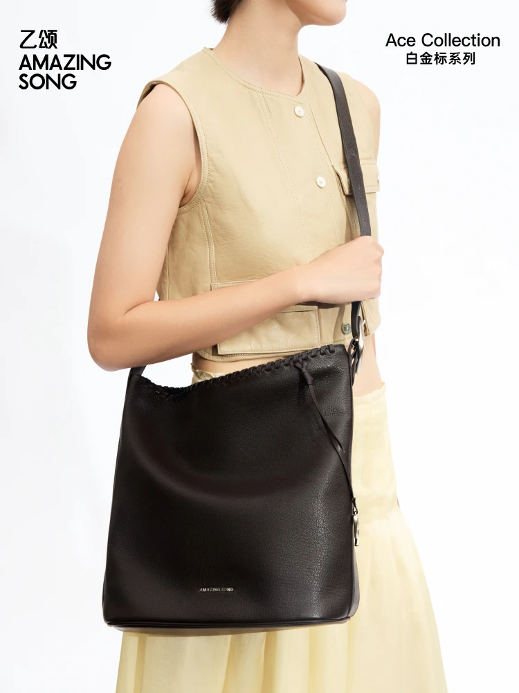 Amazing Song Original Design Love TA Woven Bucket BagTop Grain Leather Women Casual Shoulder Bag Summer Collection view 5
