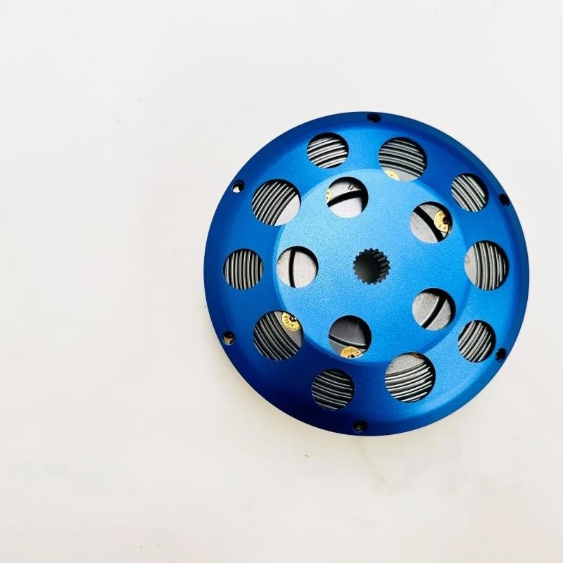 Small displacement multi-plate dry clutch effectively solves the problem of starting jitter and starting slip