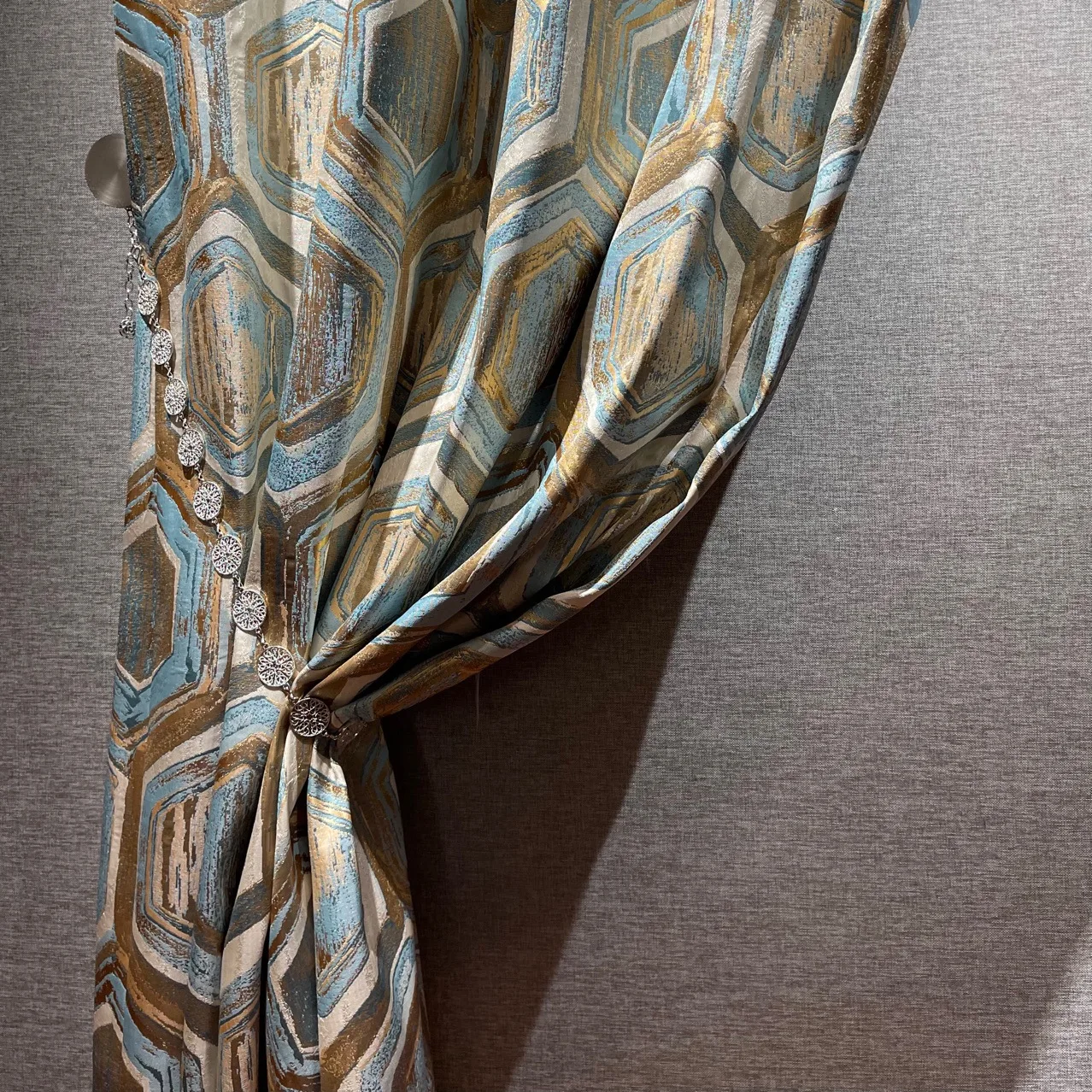 Geometric Foreign Trade Light Luxury Blackout Curtains for The Bedroom, Fashion, Simplicity and Atmosphere, Living Room