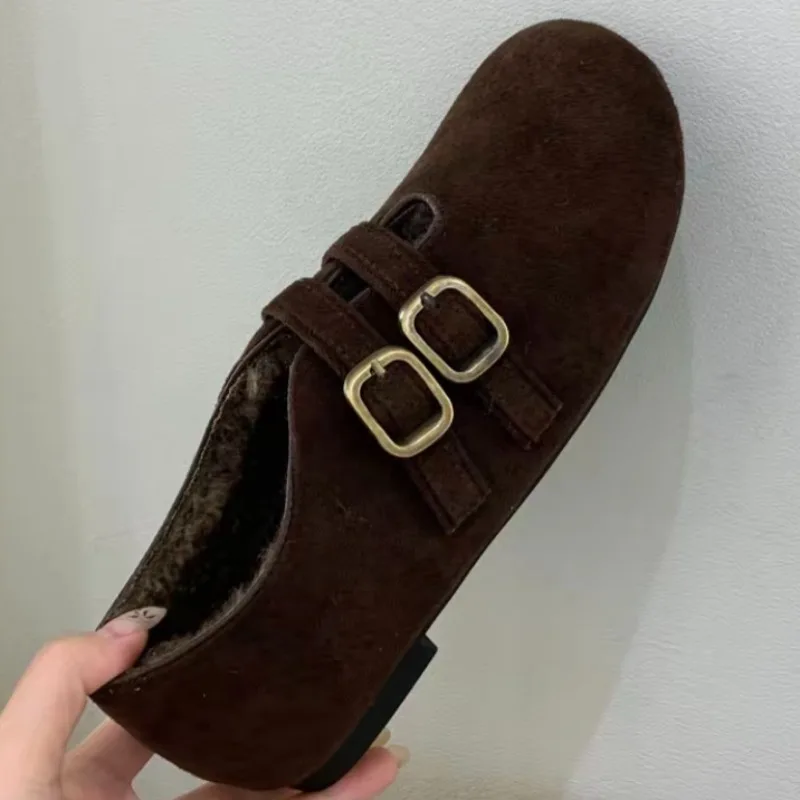 Nieuwe winterluxe metallic ontwerp platte antislip lage schoenen voor dames, casual dagelijkse kleding met fleece gevoerde, dikke en warme platte schoenen