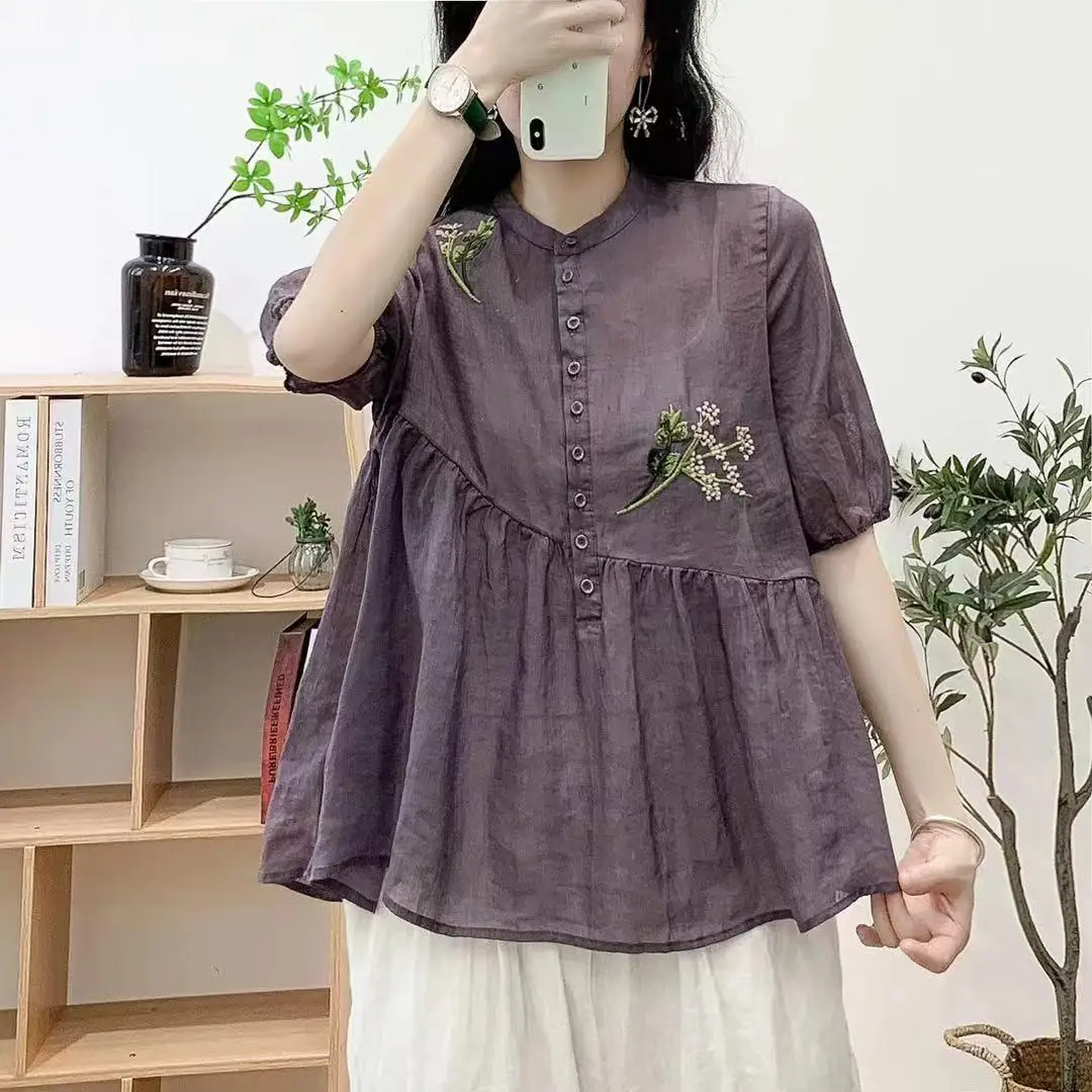 夏の新作：ボヘミアンレトロピュアコットン刺繍ドールシャツ、ランタンスリーブとラウンドネックプルオーバーシャ​​ツ付き