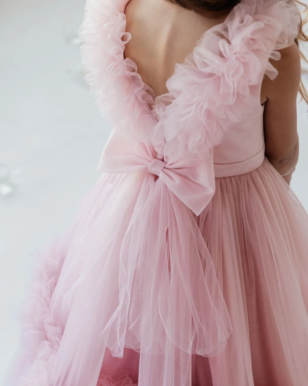 Abito da ragazza di fiore rosa per matrimonio Tulle gonfio Lunghezza pavimento Principessa Abiti da ballo per prima comunione personalizzati per feste di compleanno per bambini
