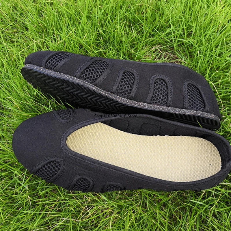 Scarpe Kung Fu cinesi Wing Chun Tai Chi Arte marziale Scarpe da ginnastica per allenamento fitness Wudang Taoista Wushu Scarpe Sneaker