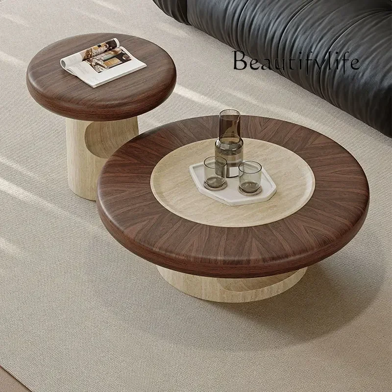 طاولة قهوة من الخشب الصلب مستوحاة من الطراز القديم من P-Tu مع نسيج محبب من الحجر الطبيعي، مثالية لغرف المعيشة الحديثة البسيطة. بريم