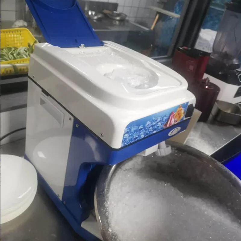 Fully-Automatic Electric Ice Crusher Commercial Use Construction High Capacity Crushed Ice