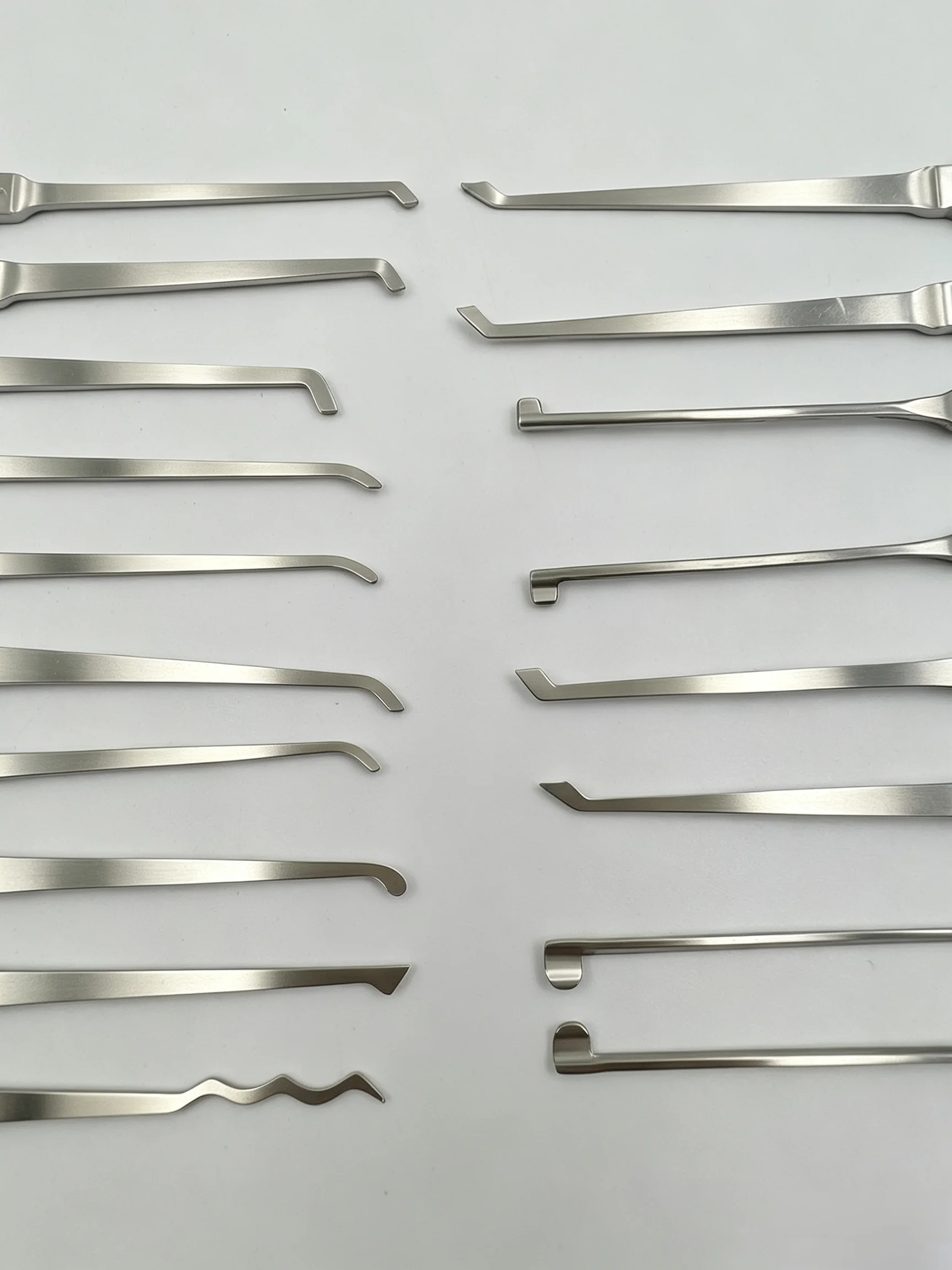 HUK 18-Piece Stainless Steel Lock Pick Set with Transparent Practice Locks for Locksmith