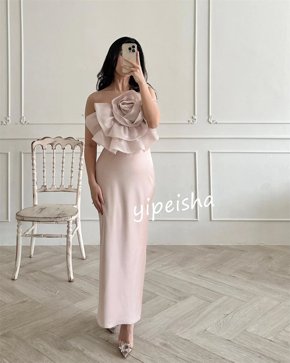 Disesuaikan Pastrol Pleat buatan tangan bunga lurus tanpa tali gaun Midi Quinceanera gaun klasik gaya Cina Fashion indah