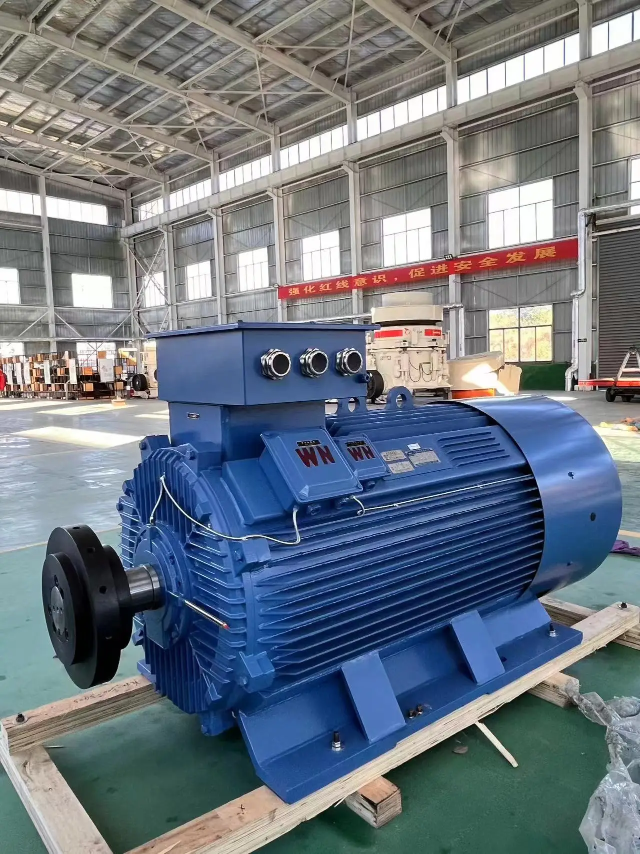 NEW WEG three-phase low voltage low power noiseless motor for crusher Motor Price Wholesale Price Mining Machinery Accessories P