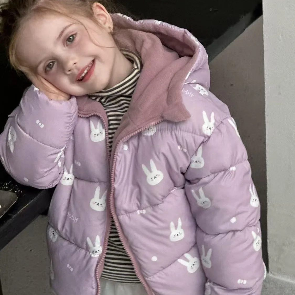 

Детская зимняя двусторонняя пуховая хлопковая куртка с курткой с капюшоном для детей, утолщенная плюшевая детская короткая куртка