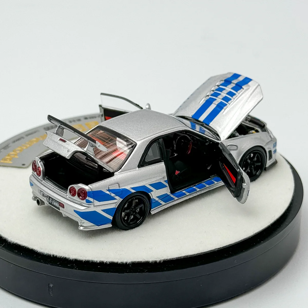 PGM 1:64 R34 Z-Tune diecast model car