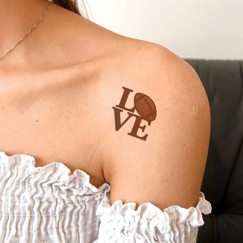 4 stücke Mode Temporäre Tattoos für Männer Frauen Fußball Fußball Fan Gefälschte Tattoo Wasserdichte Tattoo Aufkleber Körper Kunst Kinder Party geschenke