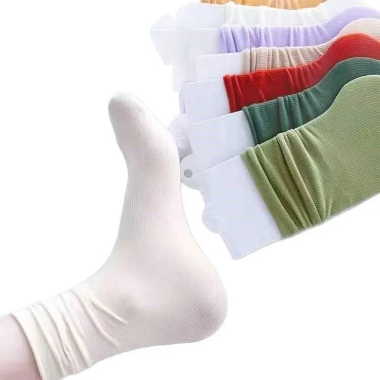 3 أزواج الصيف خفيفة الوزن الجليد جوارب حريرية أسود أبيض طويل أنبوب JK الجوارب اليابانية موضة منتصف العجل طالب المخملية مكدسة الجوارب