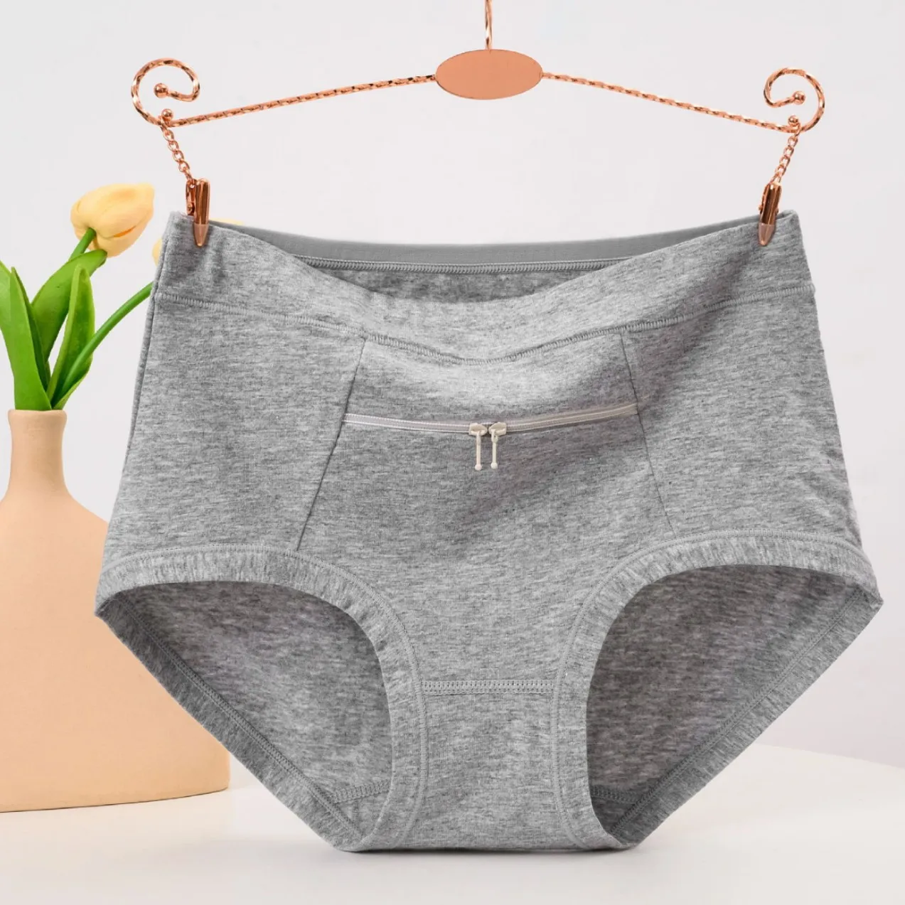 

Women High Waist Underwear with Pocket Breathable Cotton Anti-theft Zipper Pocket Underwear for Middle-aged Women