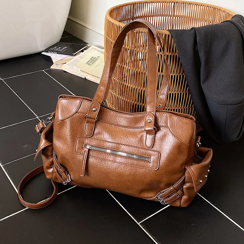 

Дизайнерская сумка, большая вместительная сумка на плечо для женщин, 2025 г., повседневная сумка-тоут, черная сумка-мессенджер из искусственной кожи, мотоциклетная сумка в стиле панк Ba