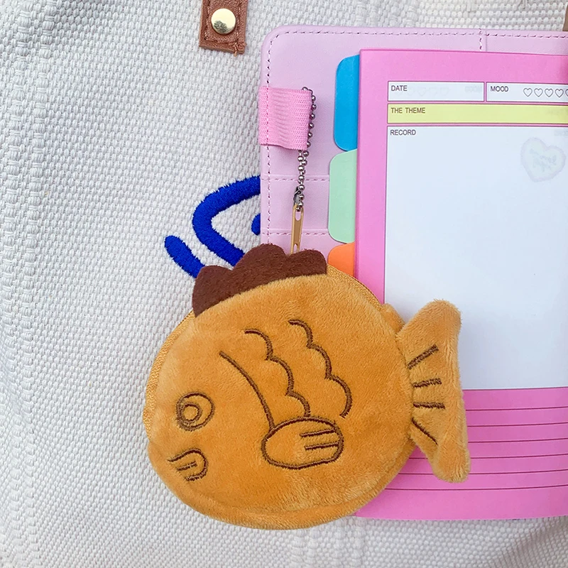 Monedero de peluche japonés con forma de pez pargo, bolso de pulsera, billeteras pequeñas para niñas, Mini monedero con cremallera de dibujos animados para chica, tarjetero