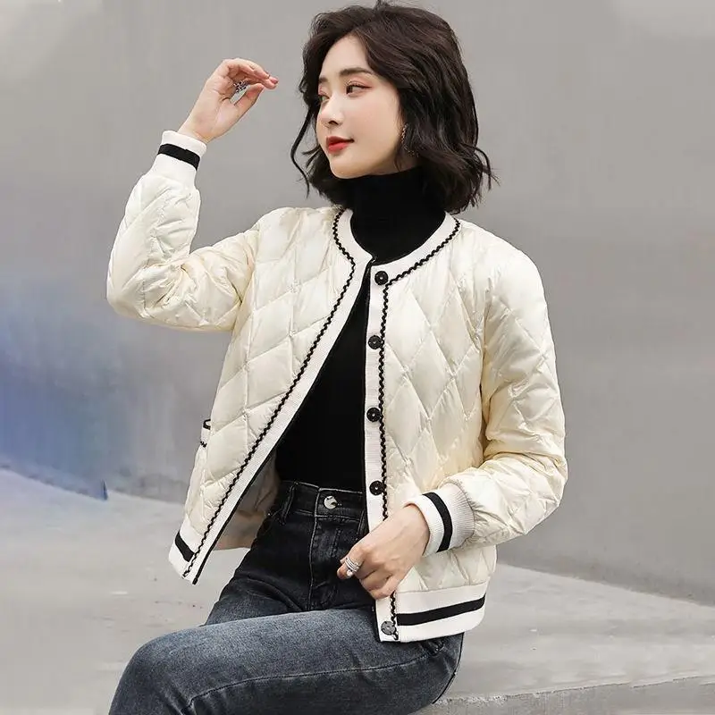 جاكيت تويد نسائي أحمر داكن للخريف بجيوب قابلة للفصل، مريح وعصري بتصميم غير متماثل وطراز هاراجوكو شبابي