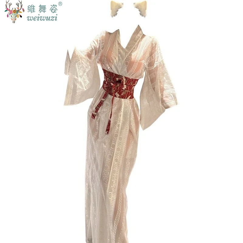 مثير الكبار المرأة اليابانية نمط كيمونو شبه شفافة إغراء حمام منامة زوجين لعبة تفاعلية غامضة بيضاء الغزل بالإضافة إلى حزام أحمر مخطط جميل منحنى لطيف سخي جو جميل من التفاصيل كاملة من النضج الملكي الأخت الرجعية سحر نمط أن