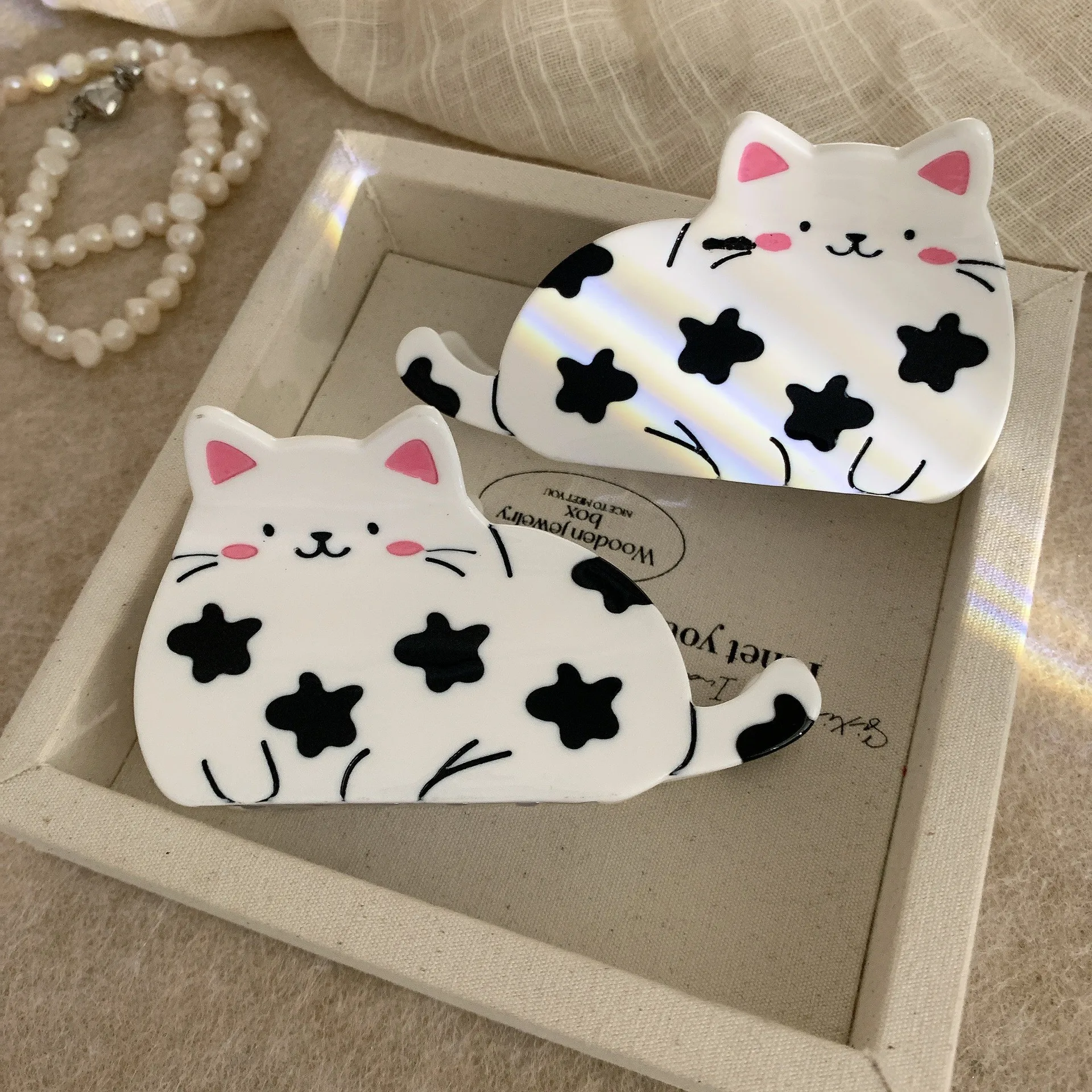 

New Cute Big Cat Hair Claw Large Acetate Crab Hair Clip Black White Kitten Shark Clip for Woman Girls Hairpins Hair Accessories