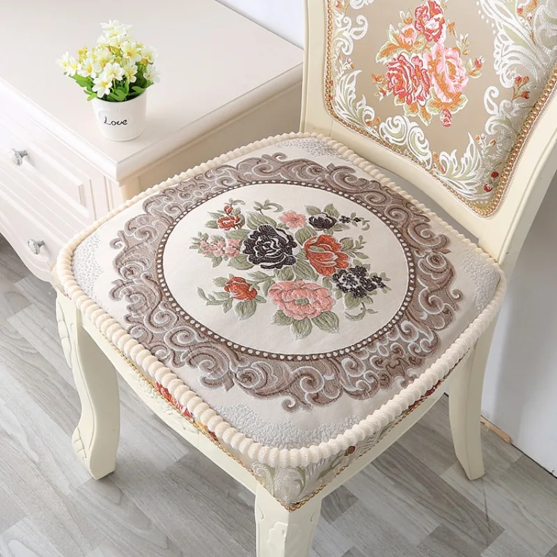 

European Style Dining Chair Cushion Thickened Anti Slip Chair Cushion Jacquard Embroidered Dining Chair Cushion Horseshoe Shape