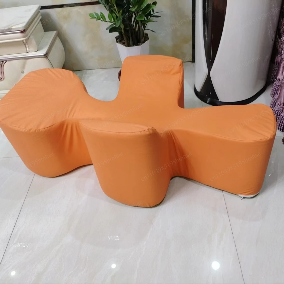 Elderly dog standing auxiliary lying stool anti-skid joint care postoperative rehabilitation paralyzed dog stand up sofa cushion