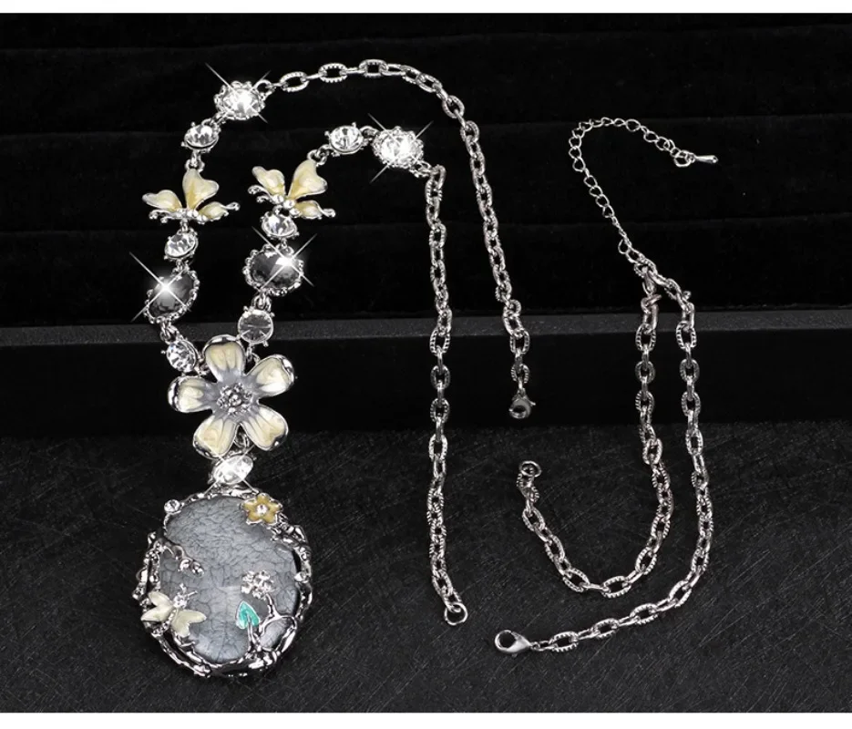 Nuova collana lunga principessa retrò, catena di maglioni di cristallo semplice ed elegante per donna