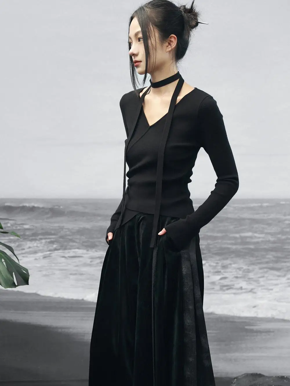 

V-Ne Pullover Knitwear Women's Slim Fit Asymmetrical Hemline Spring New Sle Big Qing Long Four Season Collection