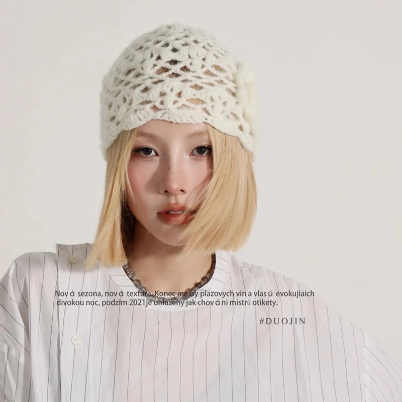 Handmade Crochet Hat Korean Instagram Blogger\'s Beanies Hollowed Out Pullover Hat Three-dimensional Flower Knitted Hat