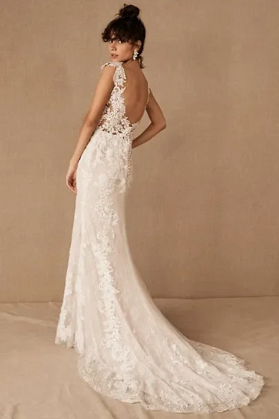 Luxe Zeemeermin Trouwjurk Diepe V-Hals Sexy Backless Lace Applique Country Trouwjurk Custom Strand Bruidsjurk 2024