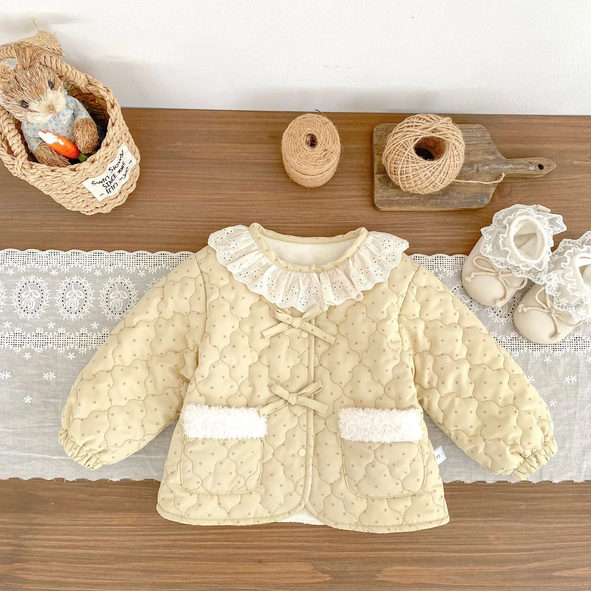 2026 New Winter Girls Lace Collar Thick Padded Coat + Flared Pants Set | Cute Going Out Outfit | Warm 2Pcs Set