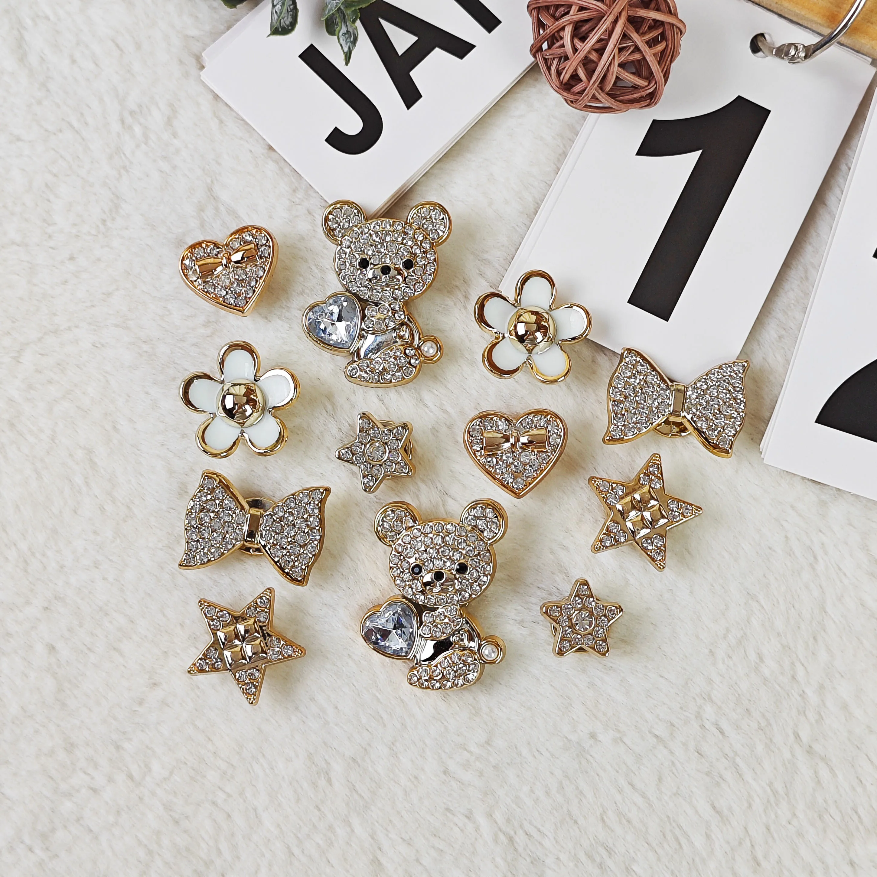 12Pcs DIY Shoe Decoration Charms: Shiny Bears, Hearts, Bows, Stars, Flower Decorations. Non-Metallic Lightweight Material. Y2K Fashion Versatile Cute Personality Accessories for Men and Women. Suitable for Eva Beach Shoes, Sandals, Removable Shoe Decorations, Holiday Gifts