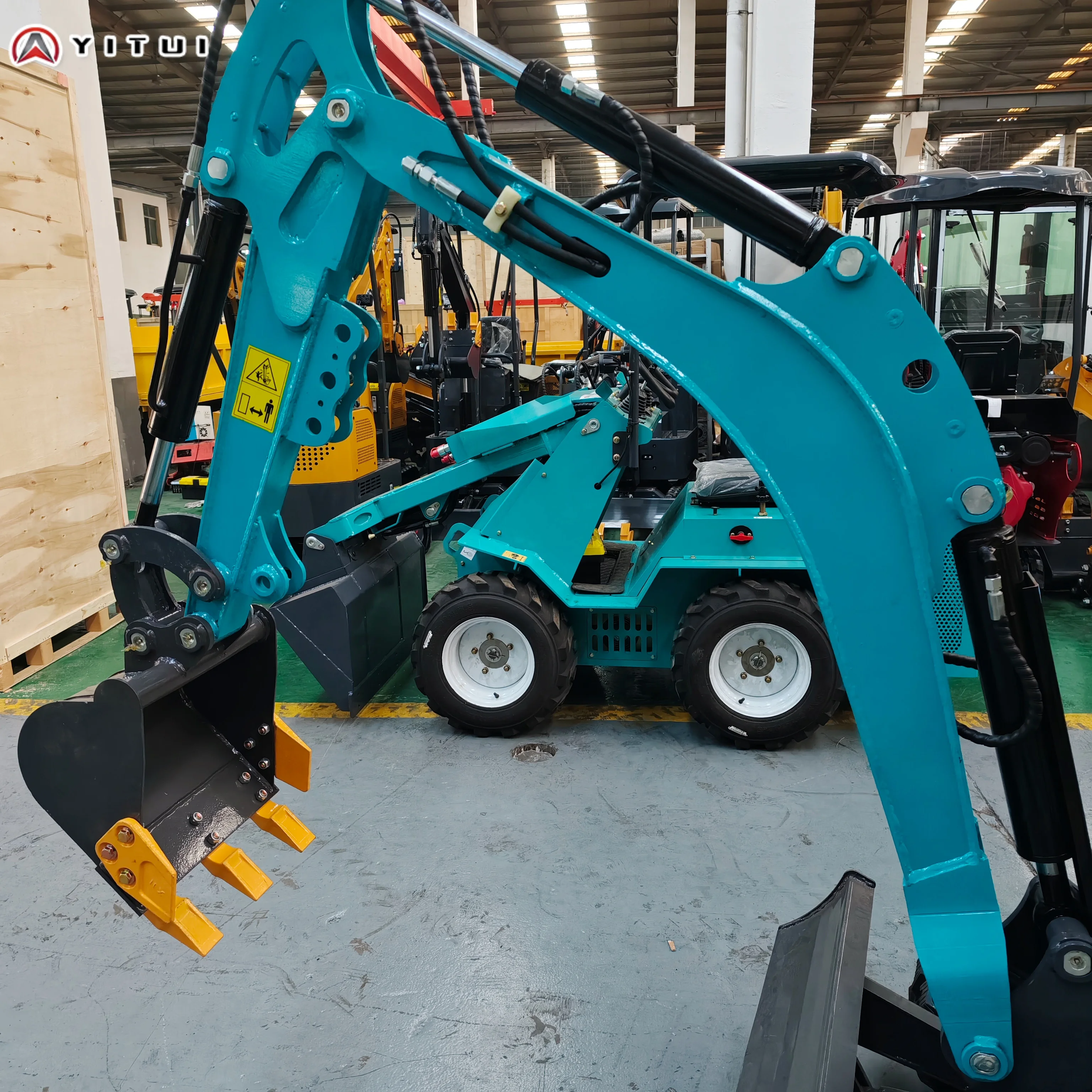 حفارة صغيرة 1.5 طن مع محرك اختياري حفارة صغيرة مخصصة عالية الجودة مع كابينة وأدوات مساعدة متعددة