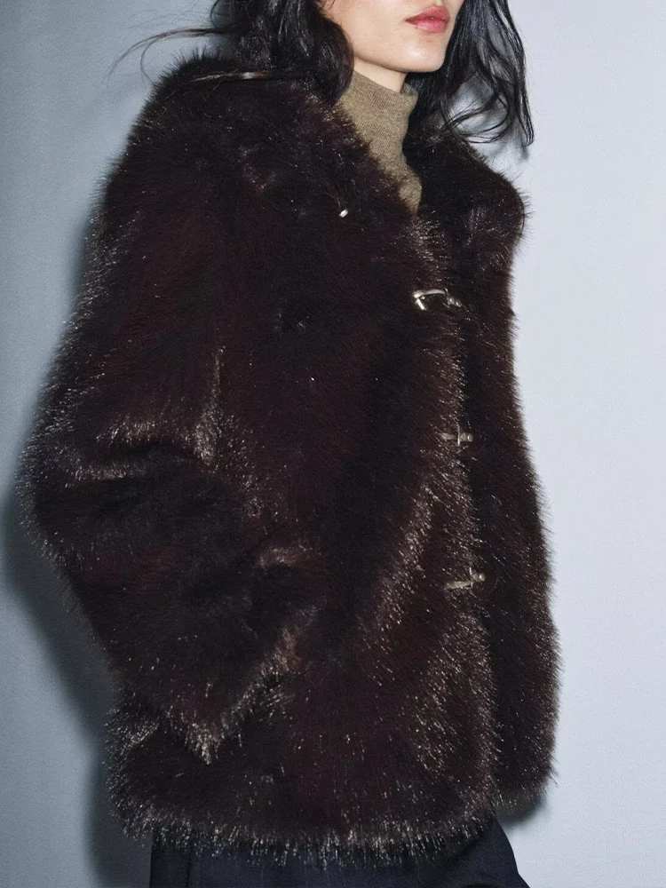 European and American style 2025 winter new arrivals women's clothing versatile faux fur effect short hooded coat