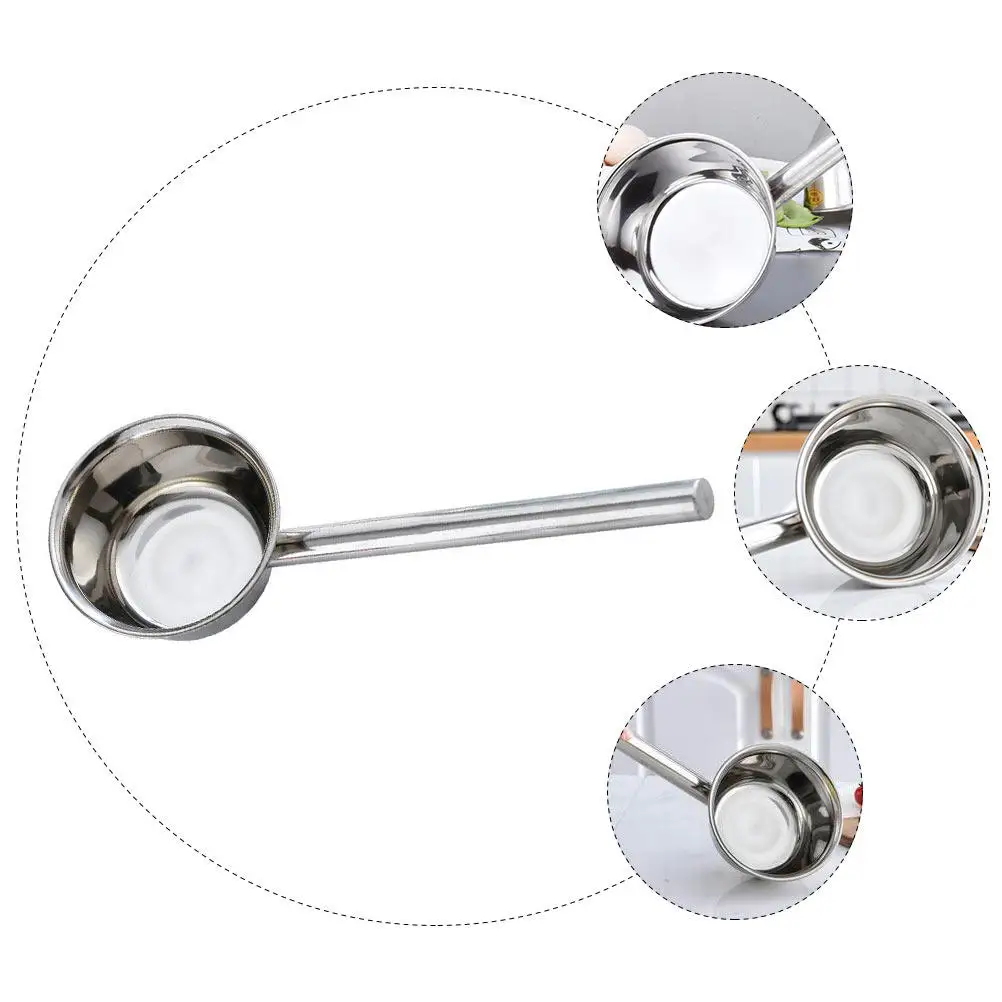 1Pcs Stainless Steel Water Ladle Thickened Long Handle Kitchen Utensil Heavy Duty Water Bailer for Home Restaurant Hotel Use