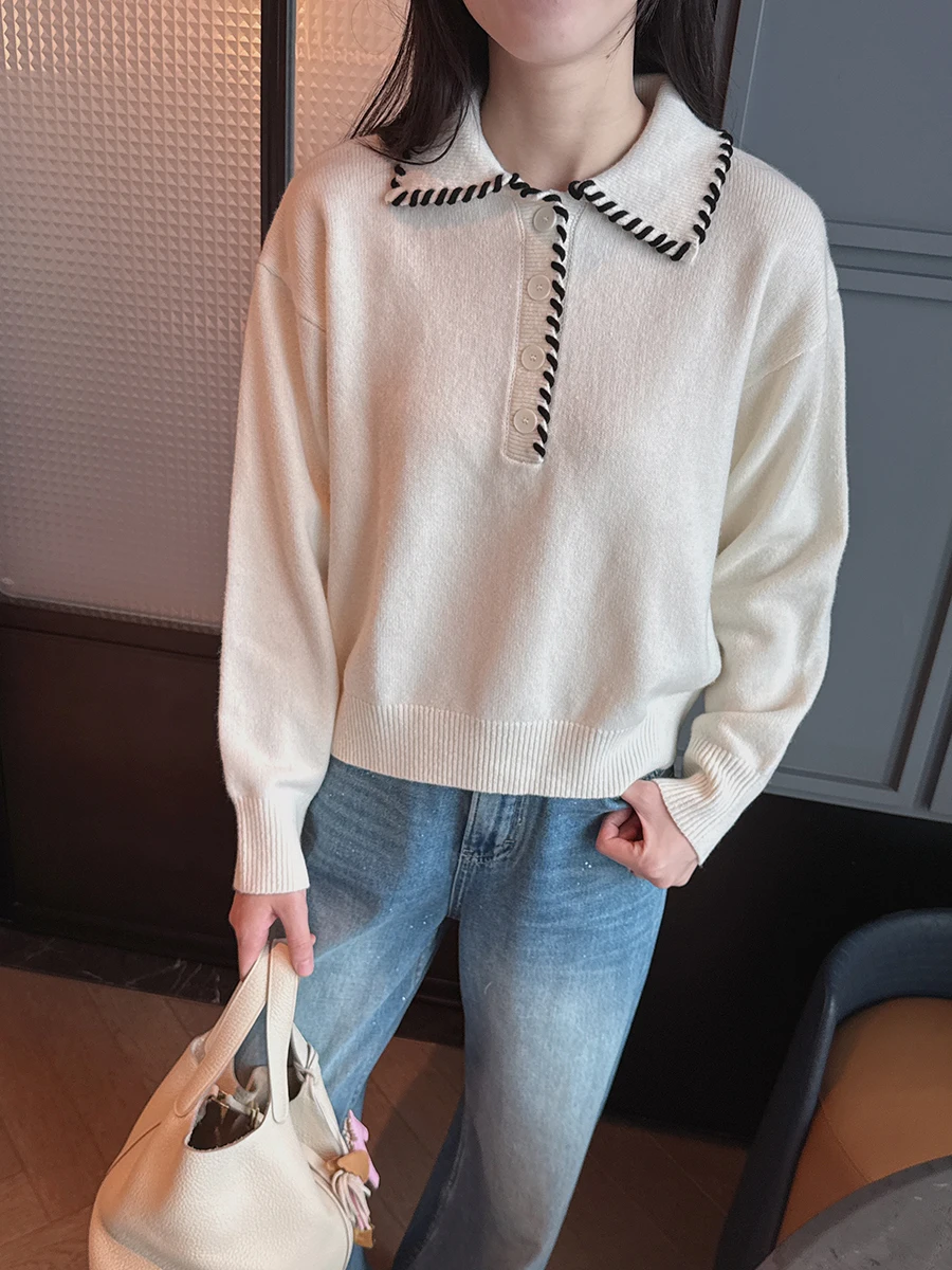 

Белый вязаный свитер с отложным воротником, тонкой вязкой, яркими контрастными линиями, французский стиль, свободный крой, длинный рукав, зимний, женский