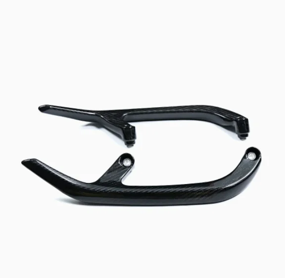 Suitable for Yamaha YAMAHA TMAX530 / 2012 - 2016 model scooter. Rear seat and rear handrail made of carbon fiber for modificatio